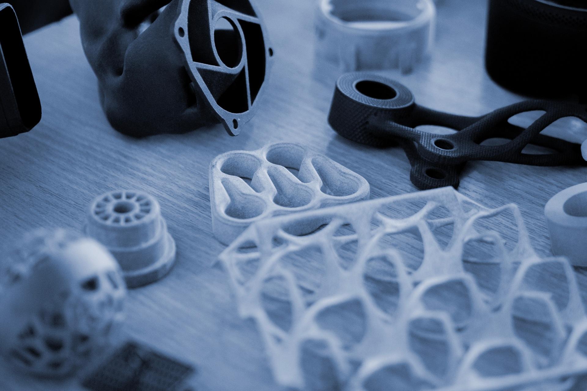 3D-gedruckte Prototypen auf Tisch | Druckmessdose